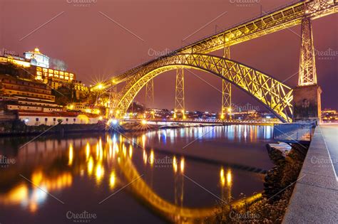 Dom Luis I Bridge .